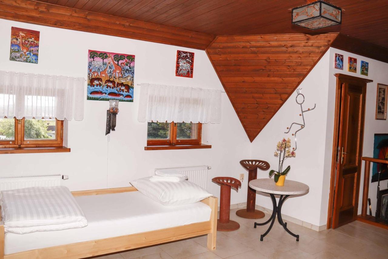 Apartman U Vagnera Двур-Кралове-над-Лабем Екстер'єр фото