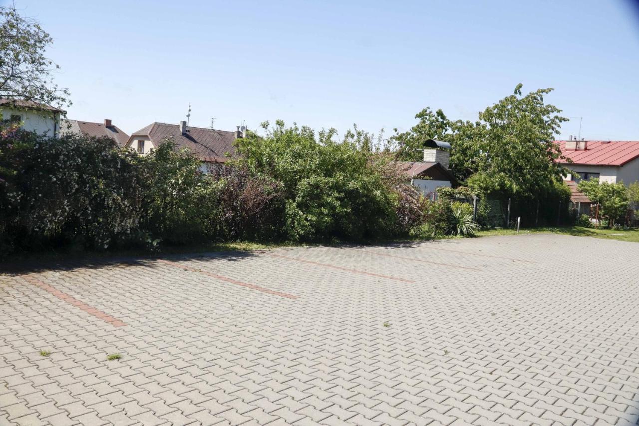 Apartman U Vagnera Двур-Кралове-над-Лабем Екстер'єр фото